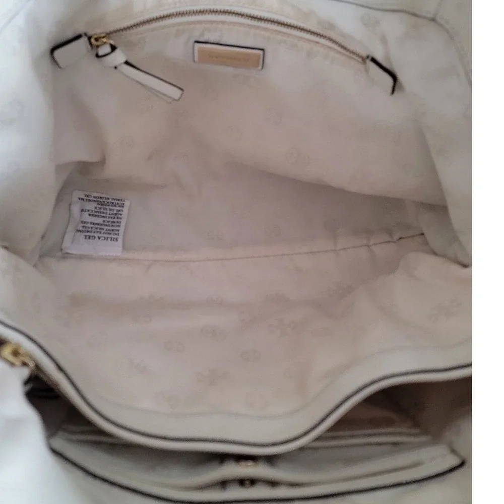 Tory Burch Bombe T East West Tote White Large